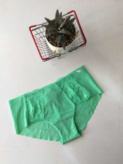 Imagen de PINK Panty No-Show Hipster Verde Pistache Detalle de Encaje